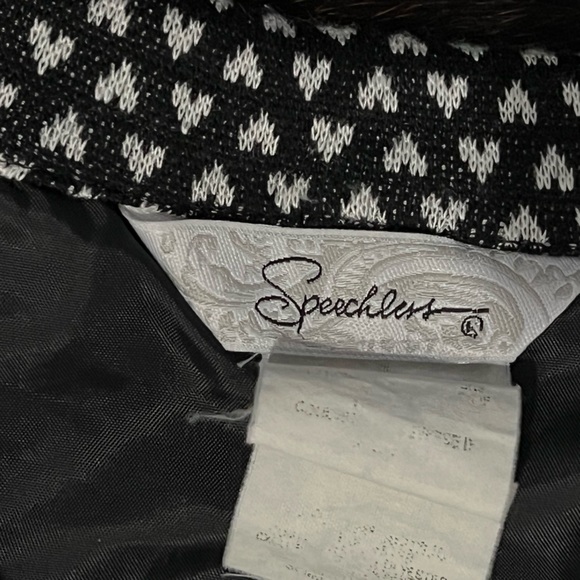 Speechless - short sleeve black with white heart jacket. SZ L - Picture 4 of 5